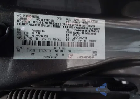 2014 Ford Focus Se from USA, damaged, VIN 1FADP3F25EL102381